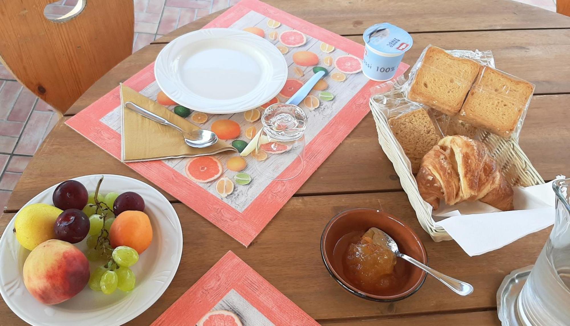 Casale Battaglini Bed & Breakfast Castelnuovo Cilento Exterior photo